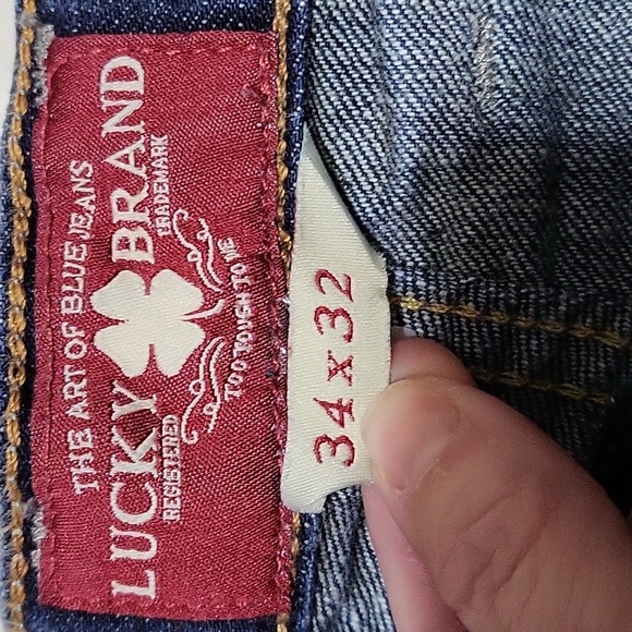Lucky Brand Jeans - Picture 2 of 4